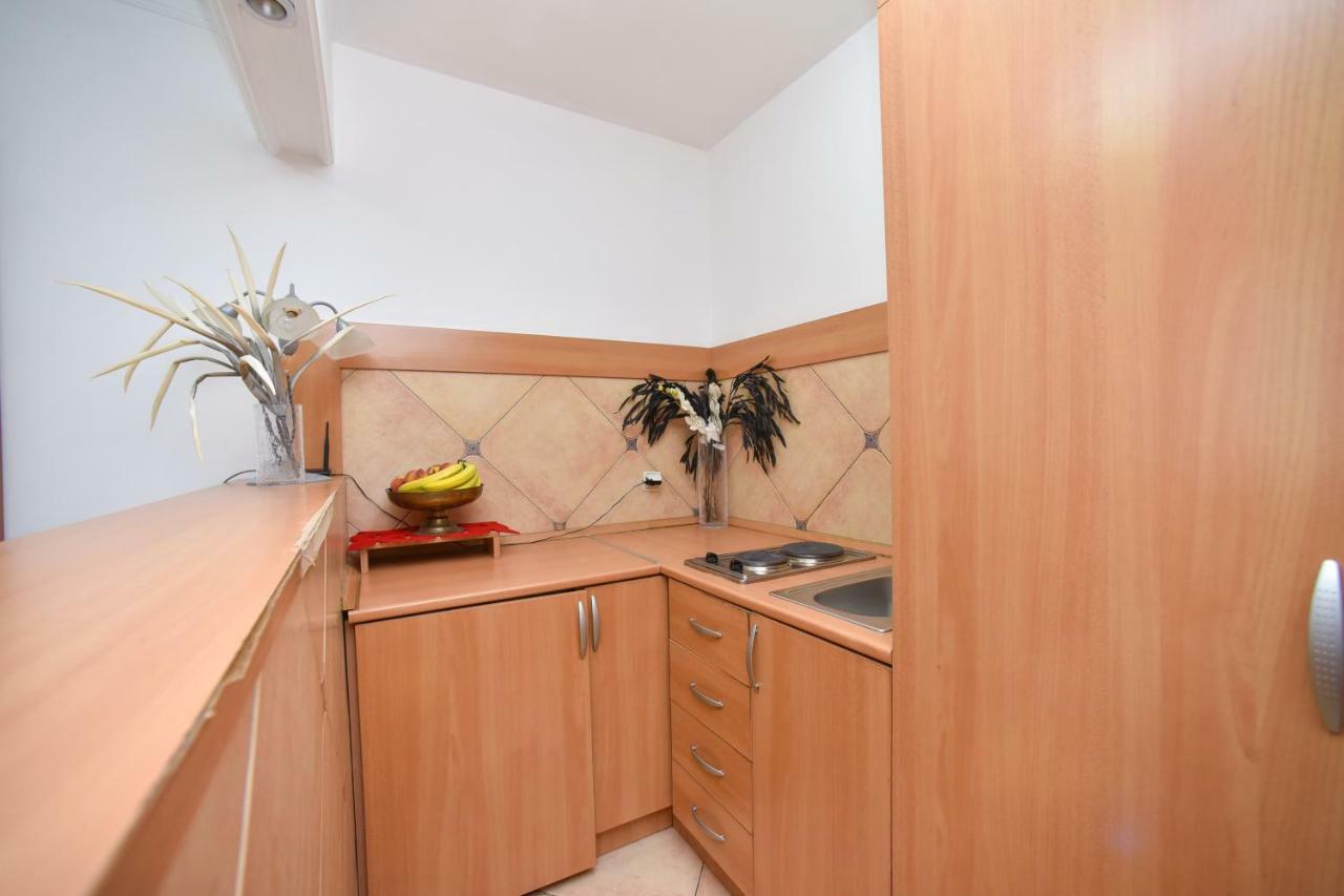 Bologna Apartments Будва Экстерьер фото